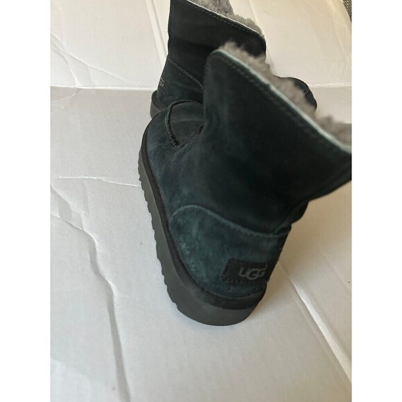UGG Diara Black Suede Lace-Up Boots size 8 - Picture 6 of 11